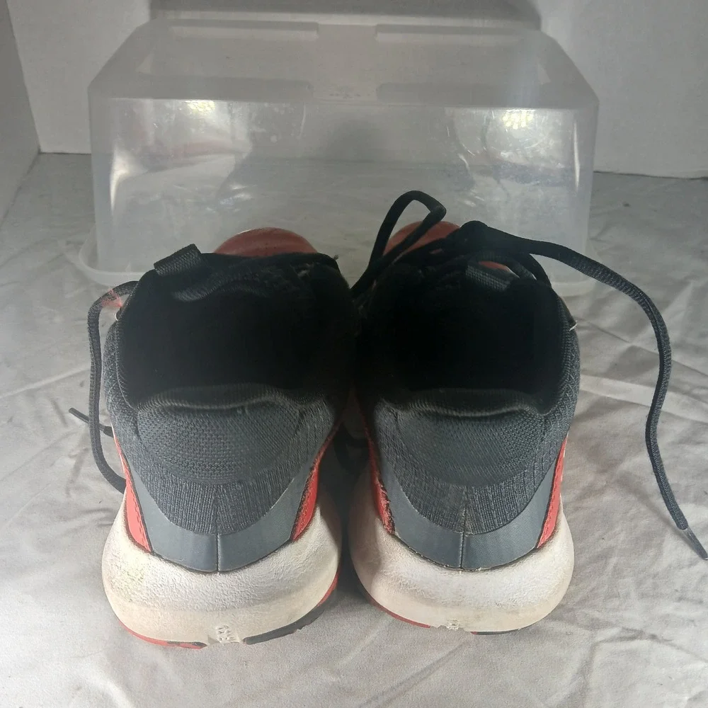 Under Armour Kids Basketball Shoes Red‎ Black Youth Size 5Y